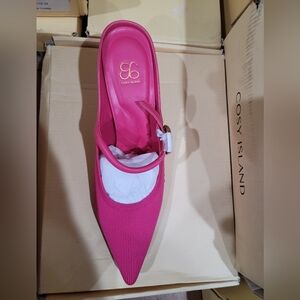 Cosy Island Fuchsia Heeled Shoes